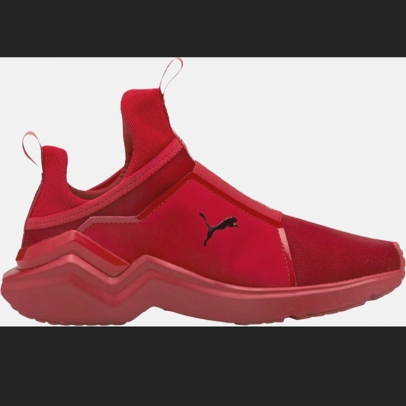 Women's PUMA Fierce 2, NWOT, Red Sneakers - Picture 1 of 11